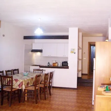 Holiday home — Pool — Idro *