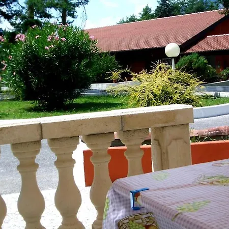 — Pool — Idro Holiday home *